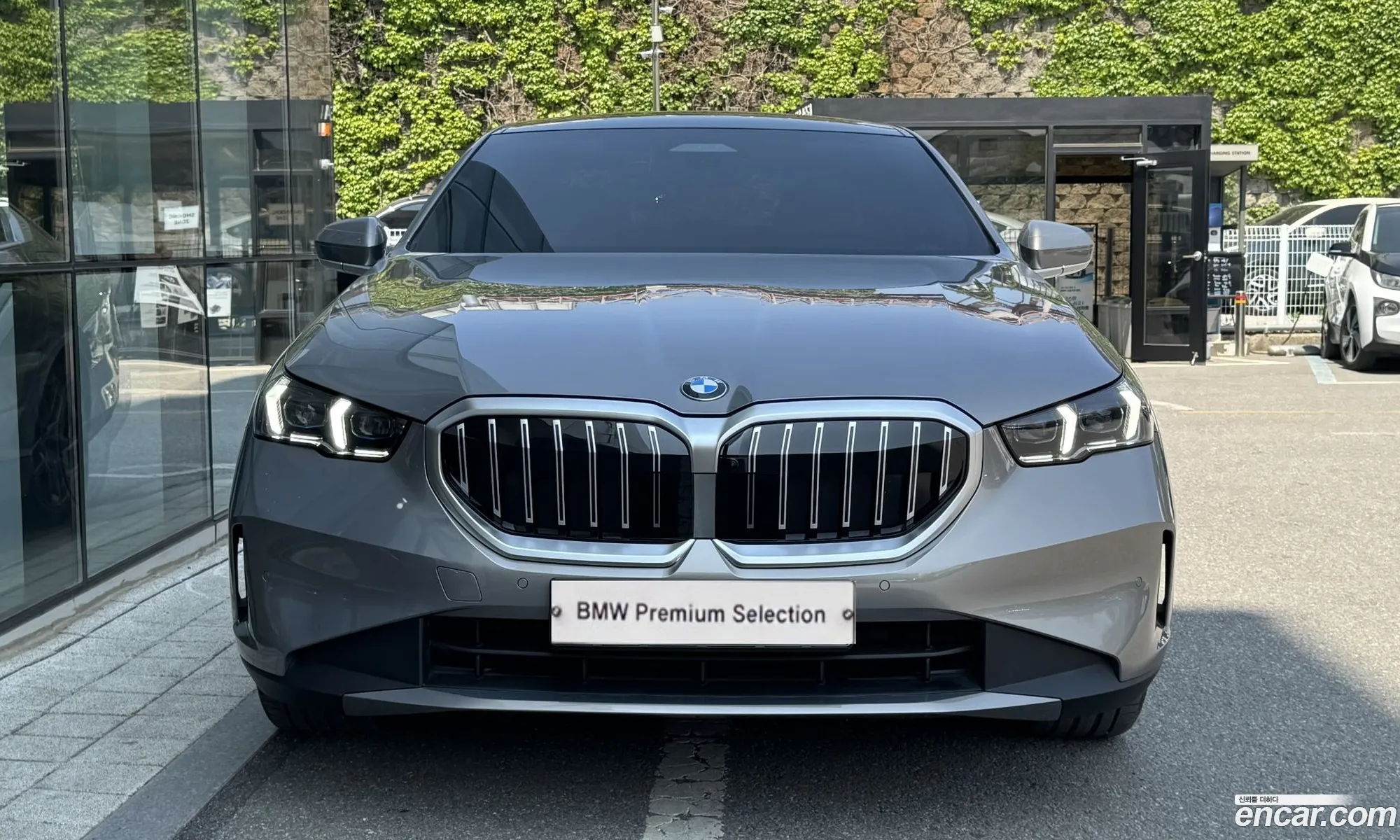BMW 5 Series 2025 — 10