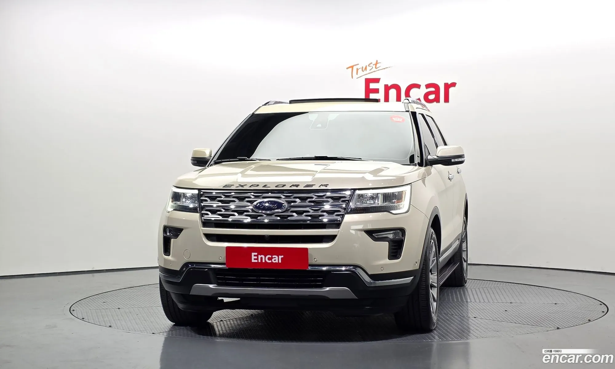 Ford Explorer 2018 1FM5K8FH6JGB23656 — 9