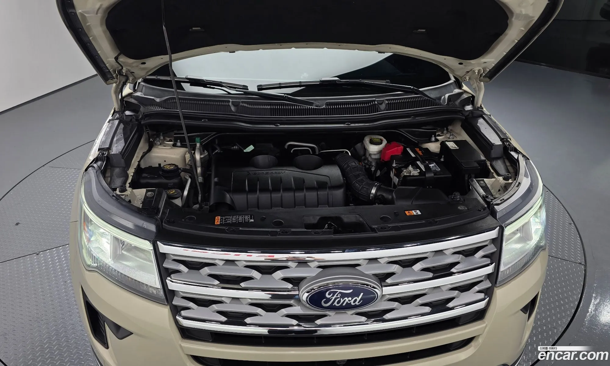 Ford Explorer 2018 1FM5K8FH6JGB23656 — 14