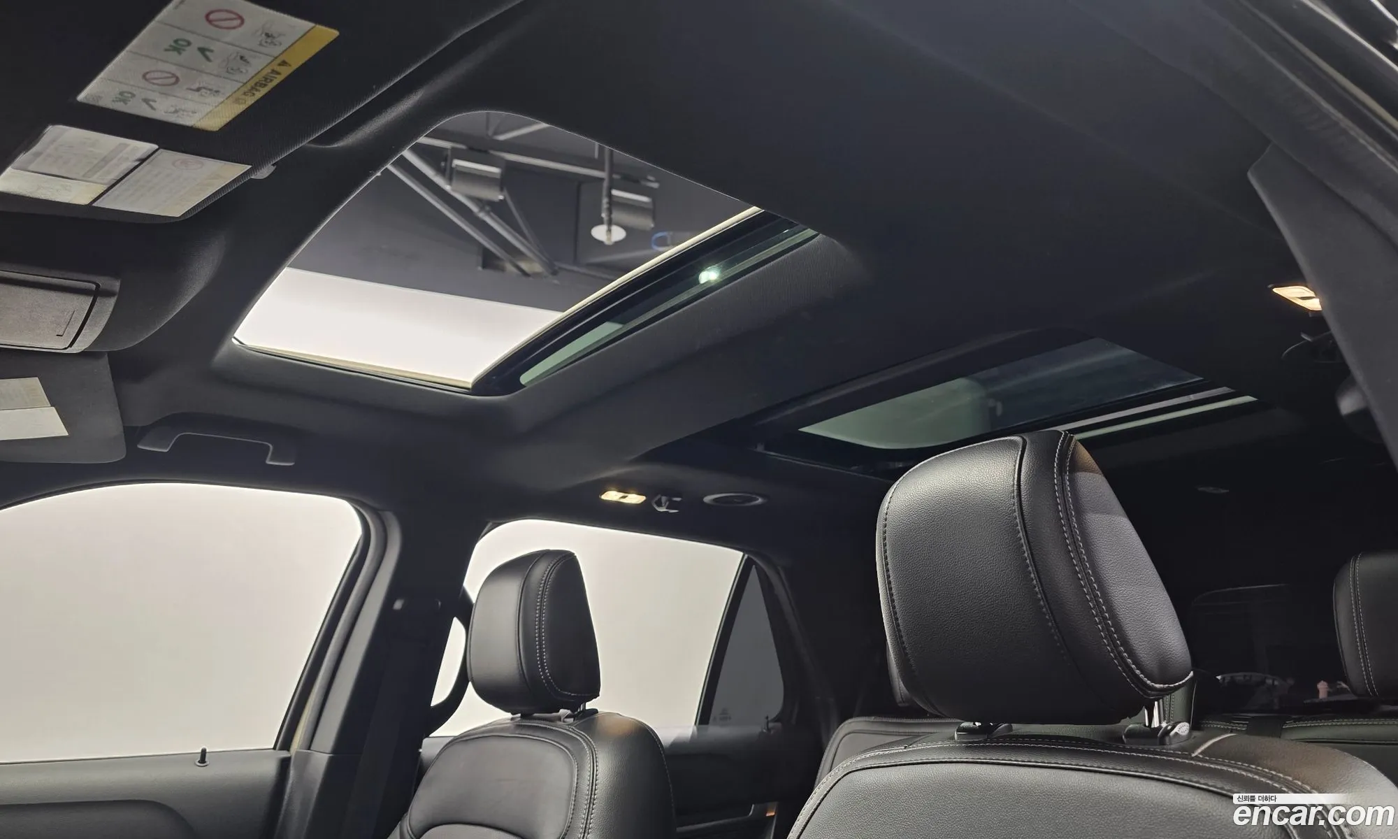 Ford Explorer 2018 1FM5K8FH6JGB23656 — 25