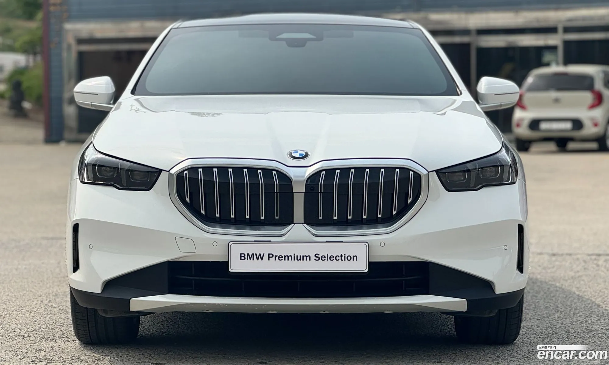 BMW 5 Series 2025 — 3