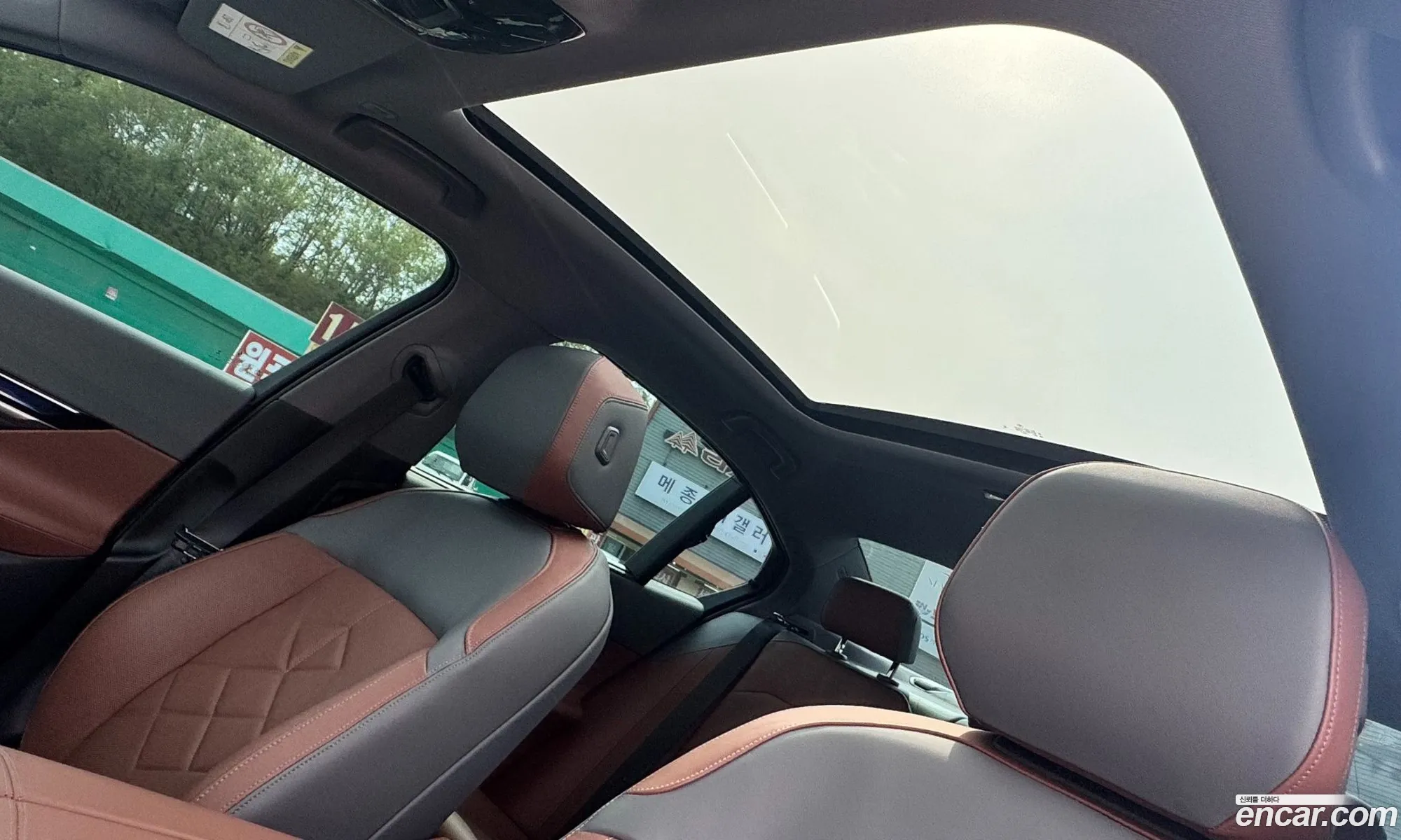 BMW 5 Series 2025 — 12