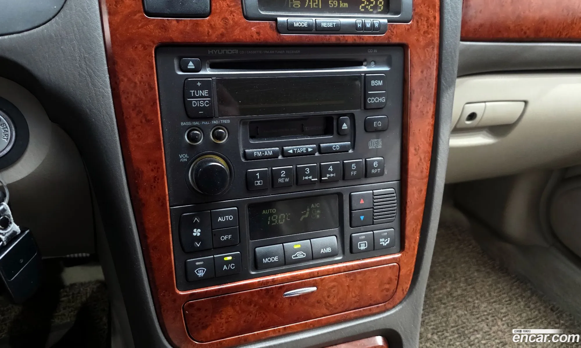 Hyundai Grandeur XG