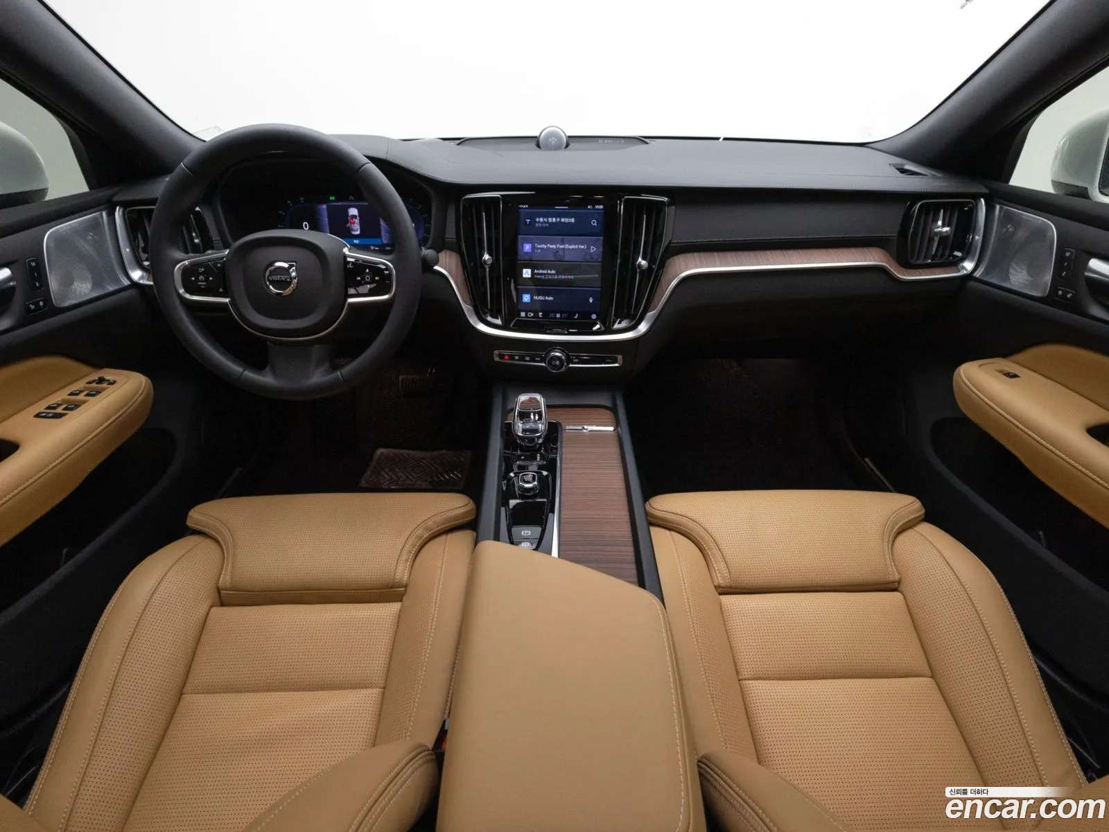 Volvo S60 2023 — 6