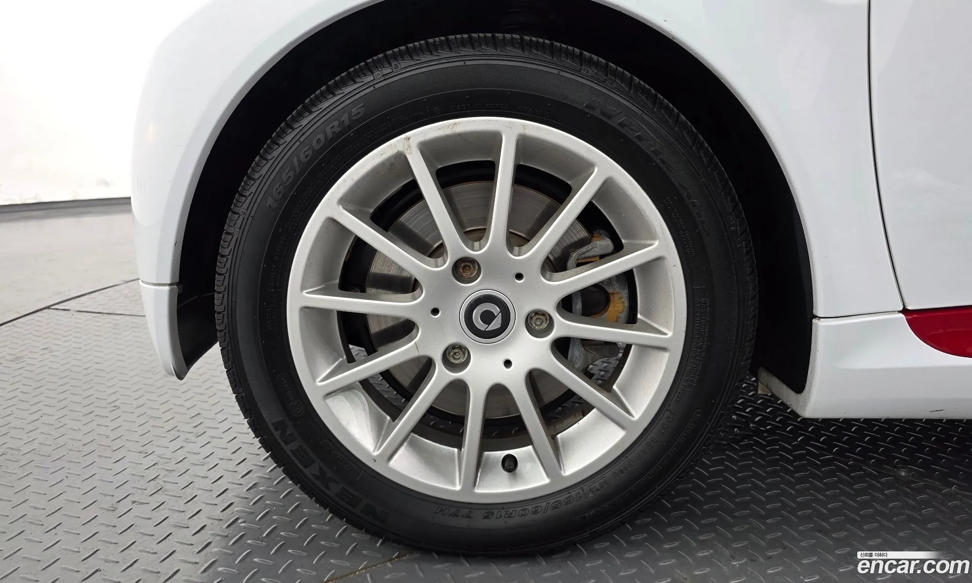 Smart Fortwo Coupe 2014 WMEEJ3CA2EK775292 — 3