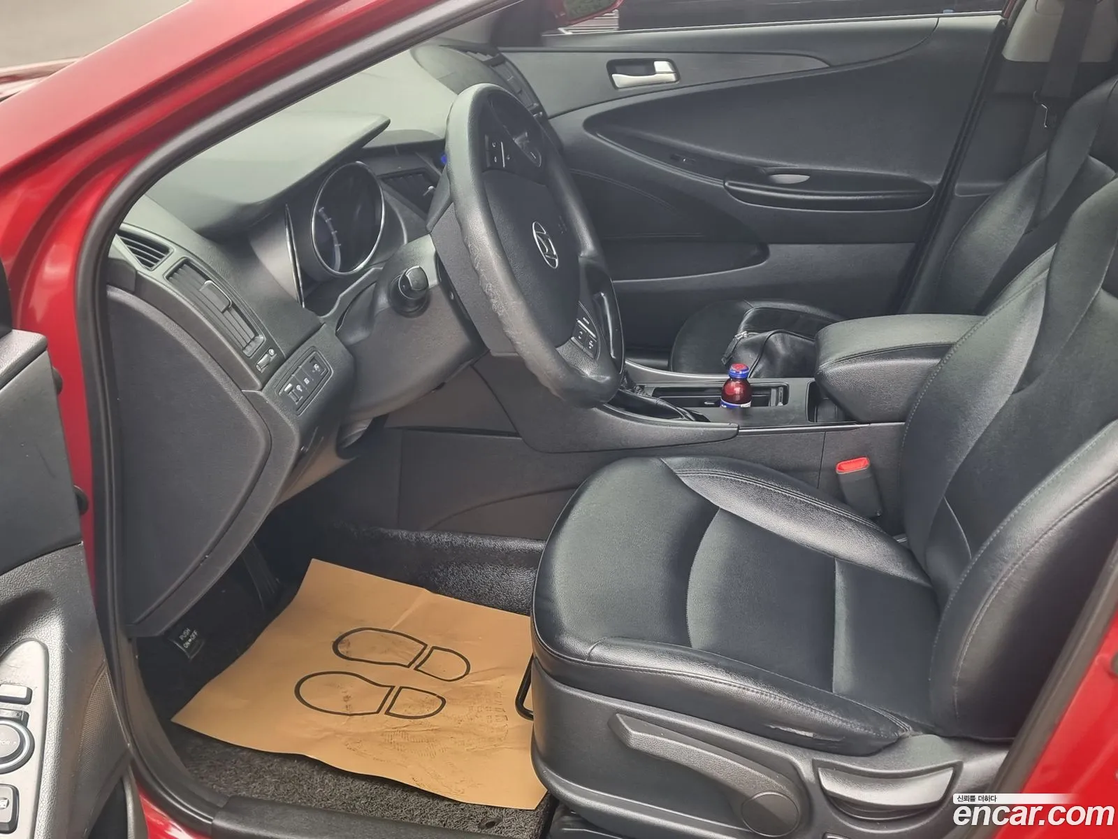 Hyundai YF Sonata 2012 — 15