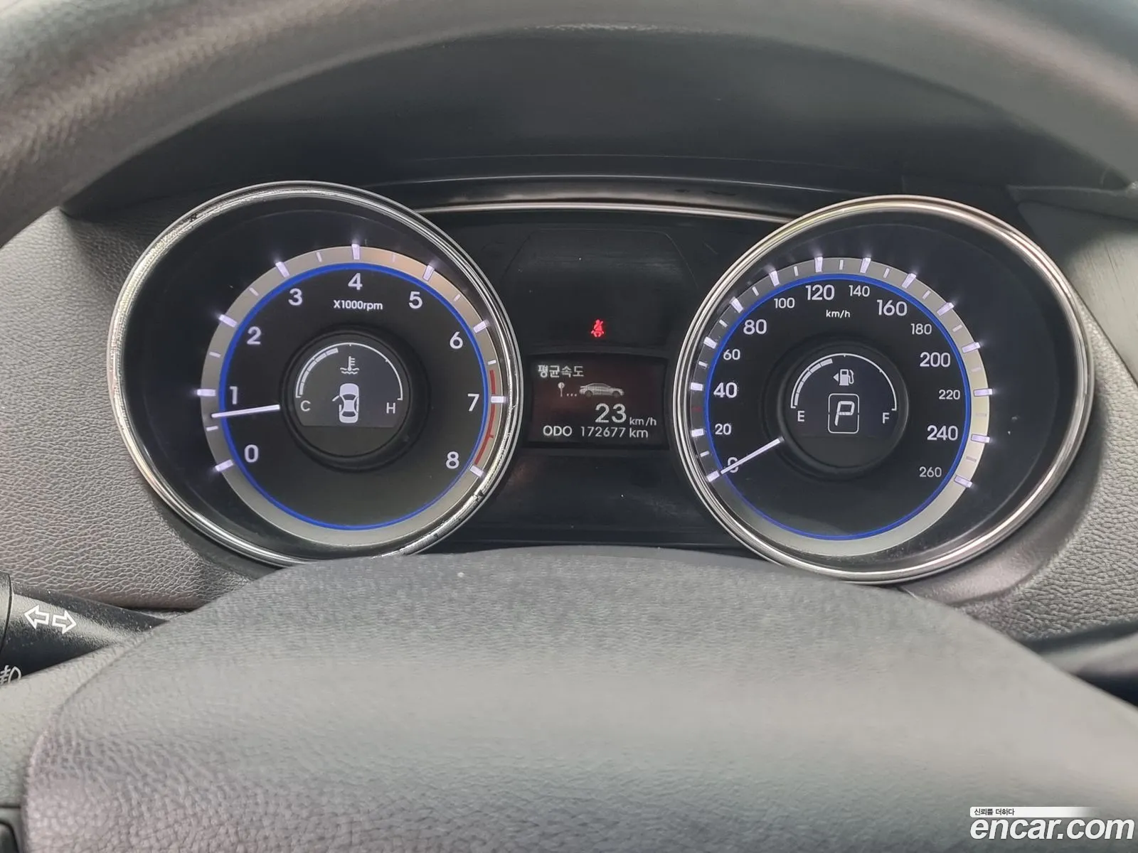 Hyundai YF Sonata 2012 — 2