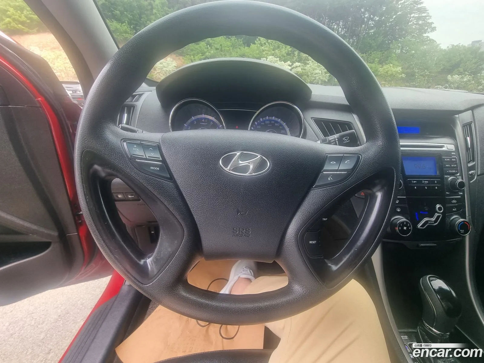 Hyundai YF Sonata 2012 — 4
