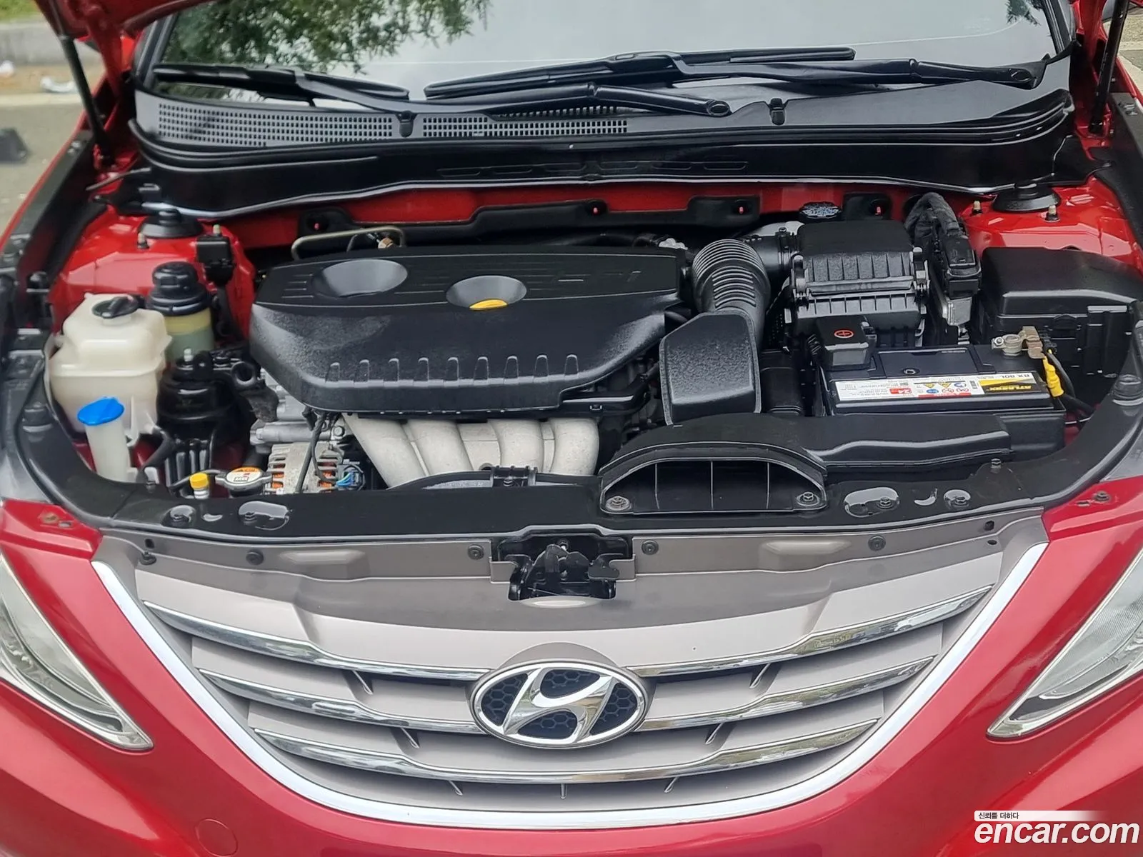 Hyundai YF Sonata 2012 — 14