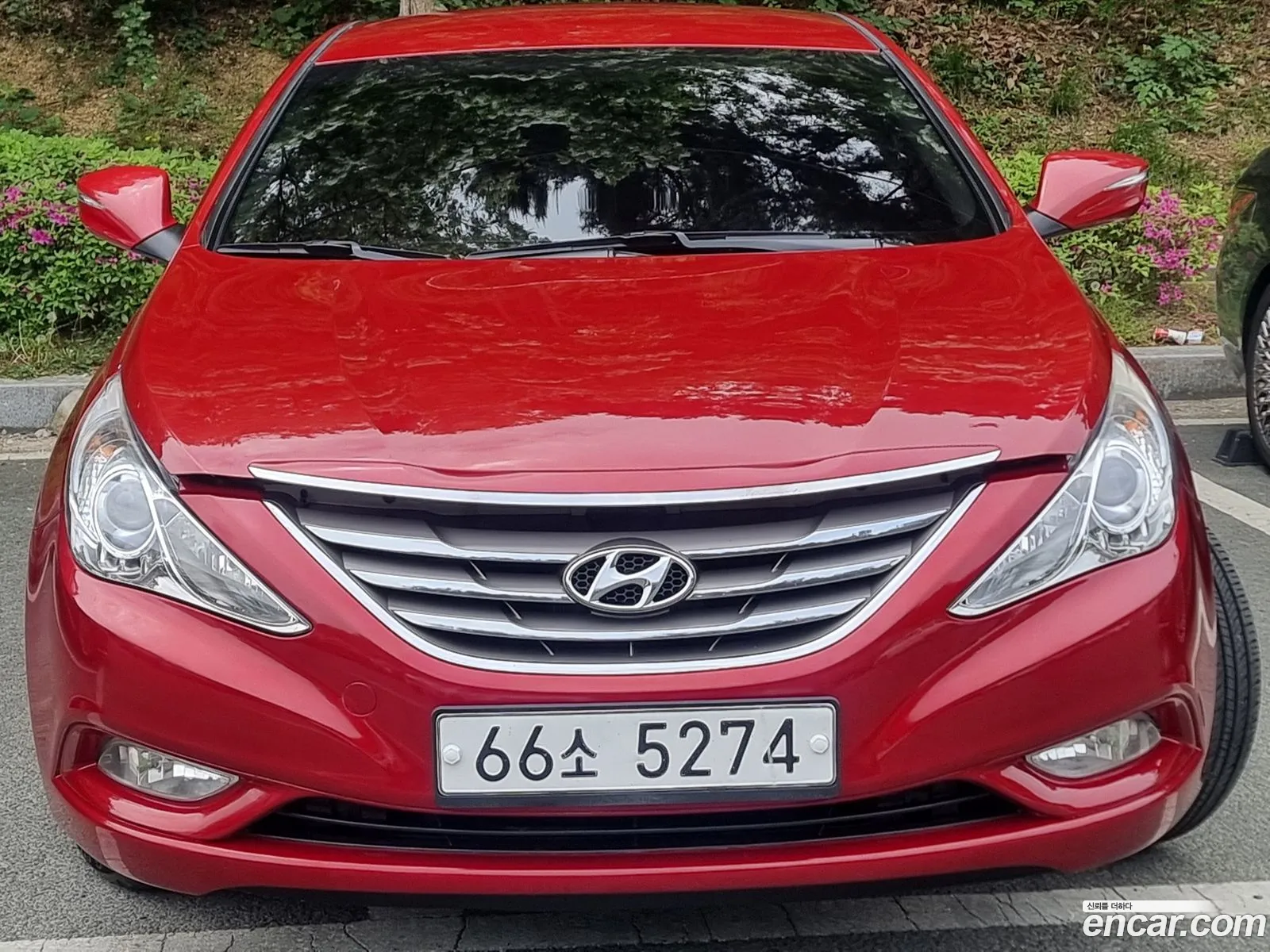 Hyundai YF Sonata 2012 — 19