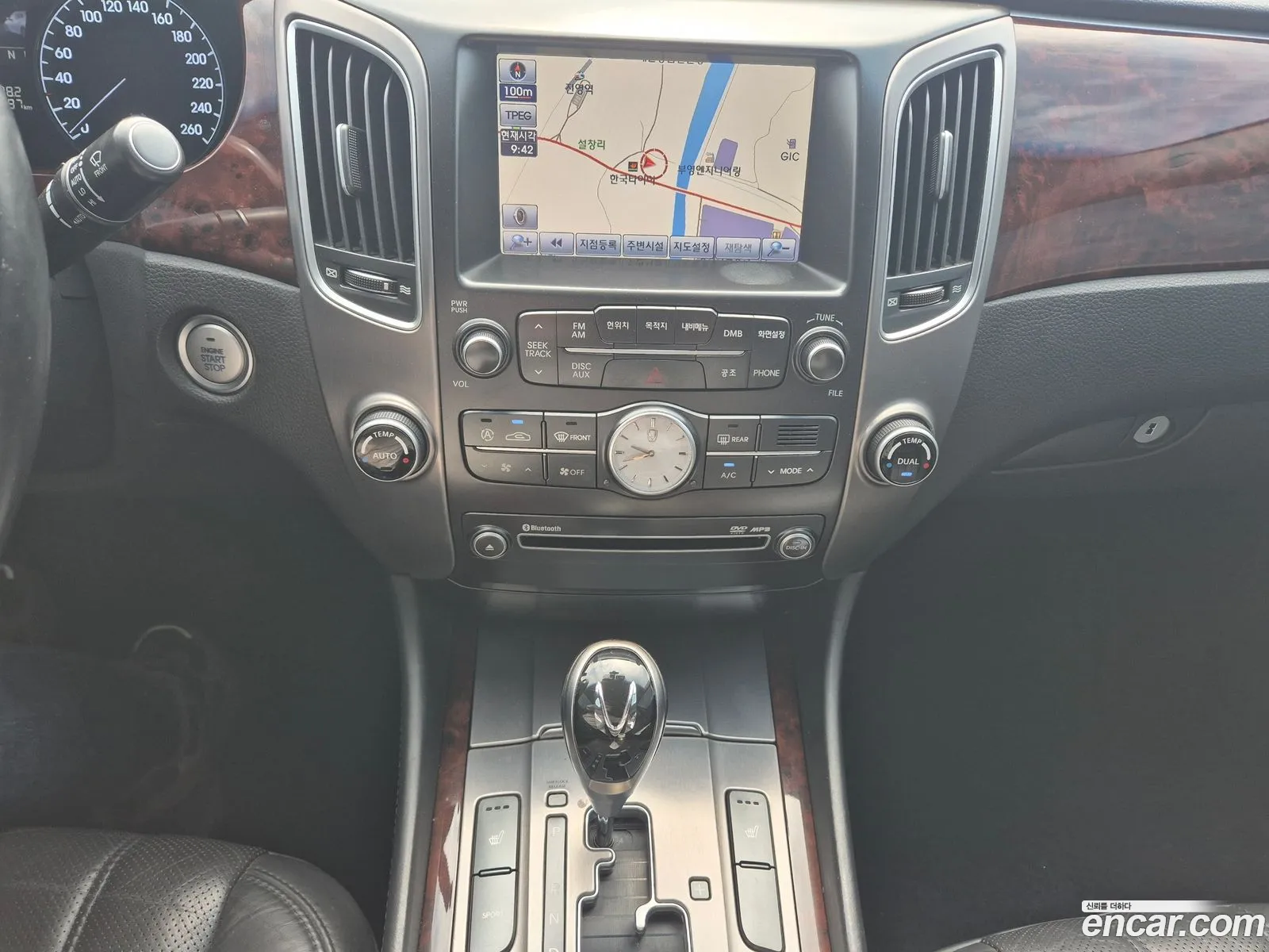 Hyundai Equus 2011 — 7