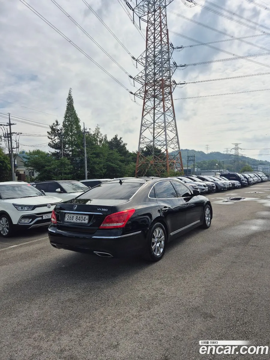 Hyundai Equus 2011 — 3
