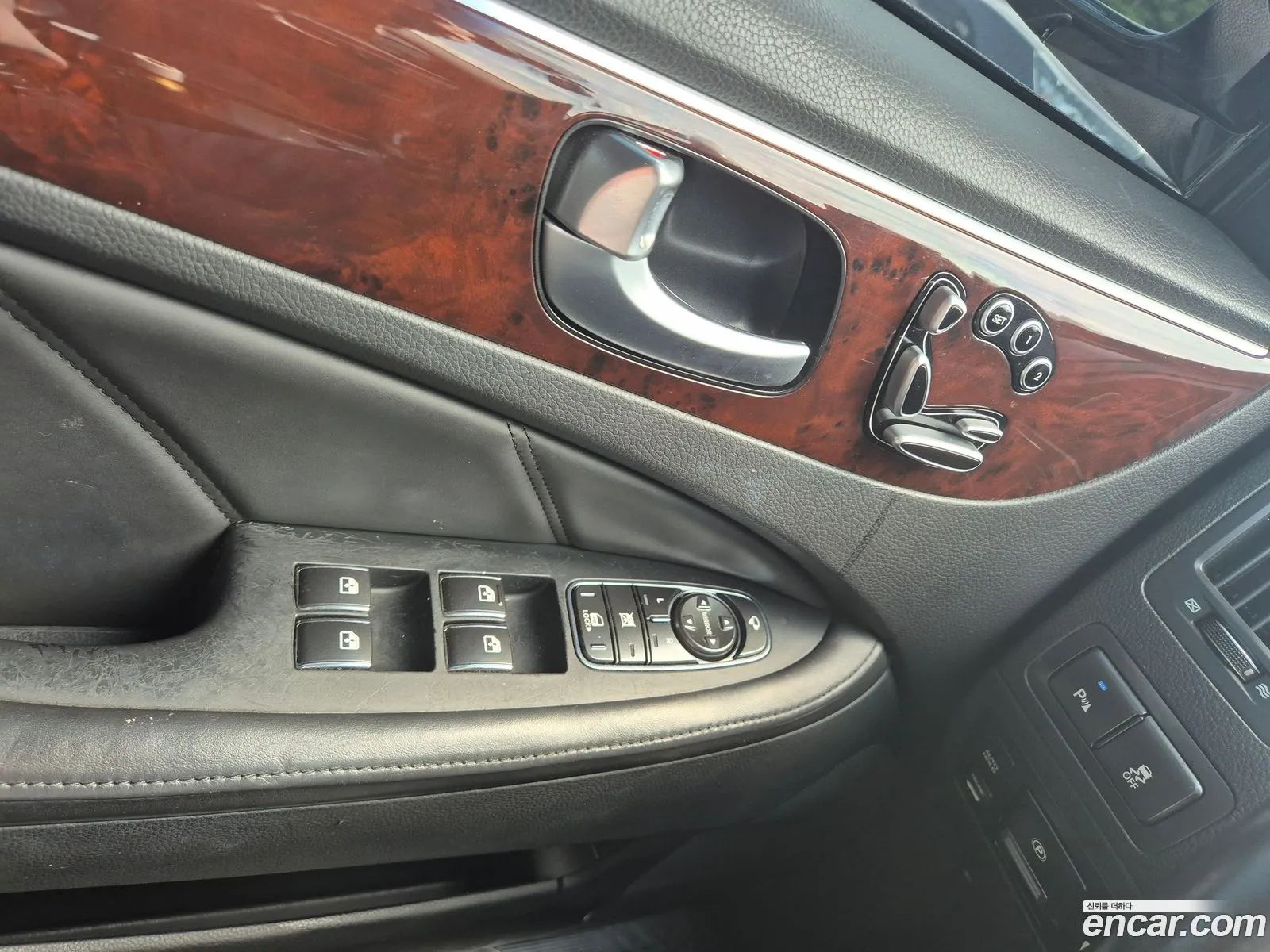 Hyundai Equus 2011 — 6
