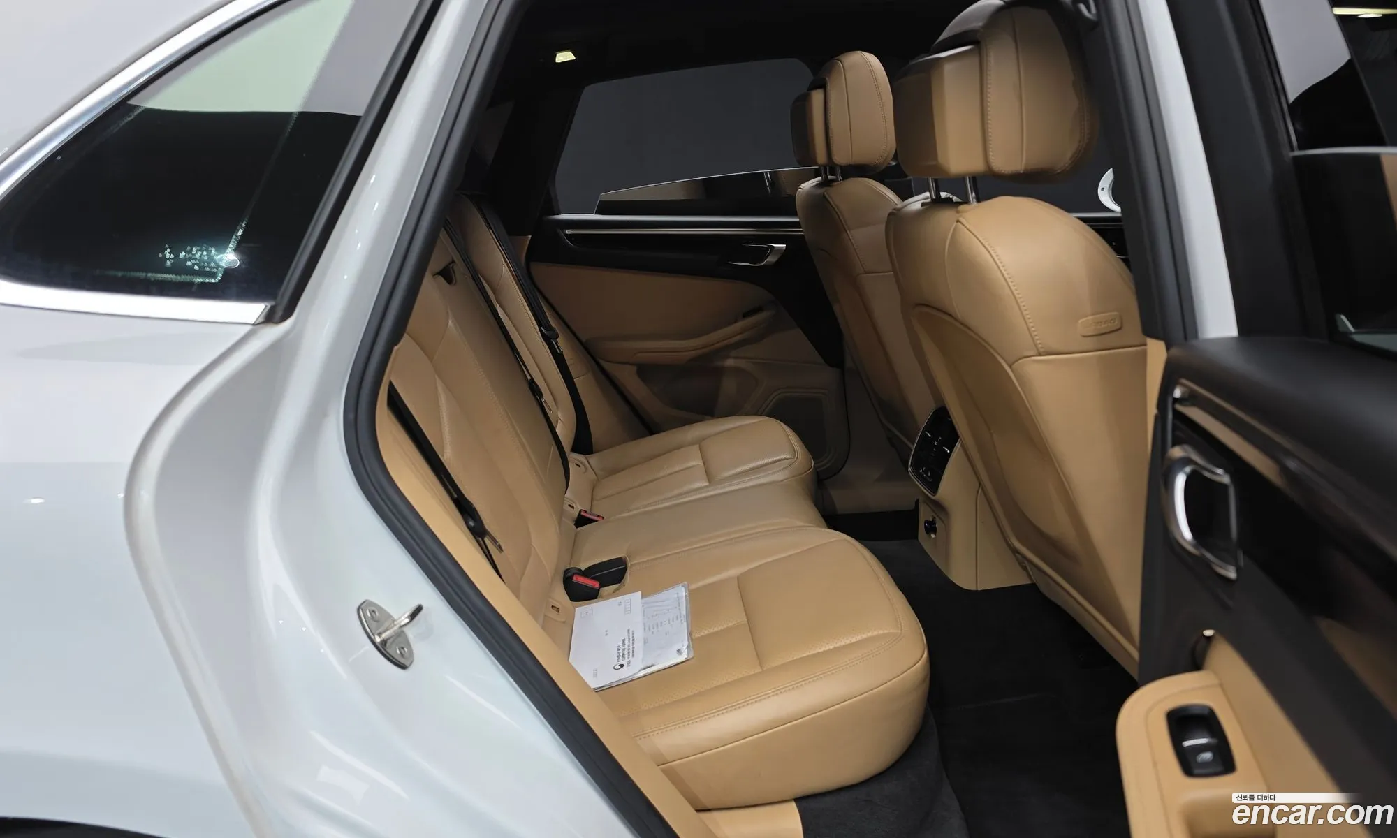 Porsche Macan 2016 WP1AD2958HLB70019 — 12