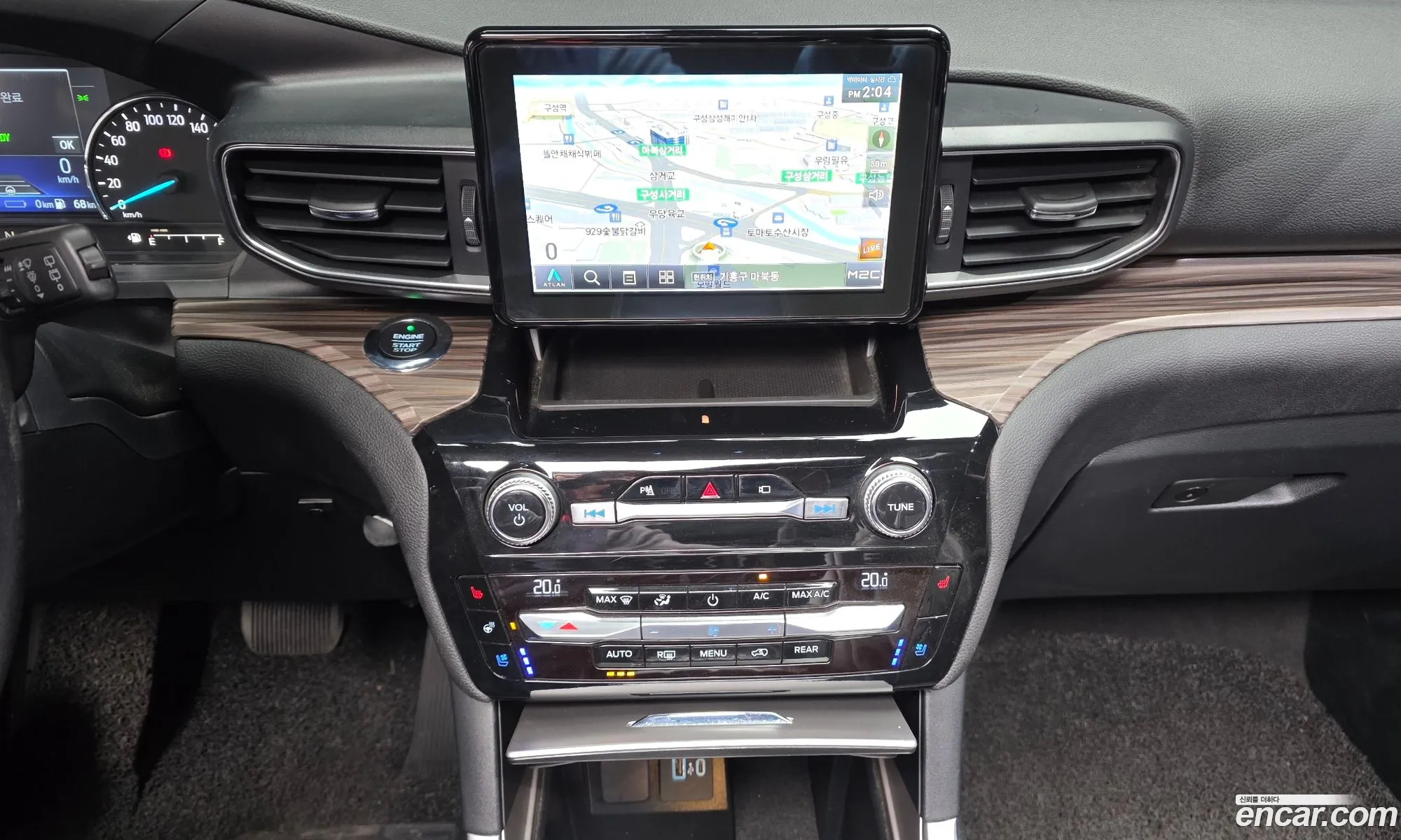 Ford Explorer 6th Gen 2021 1FM5K8FY7MNA04319 — 4