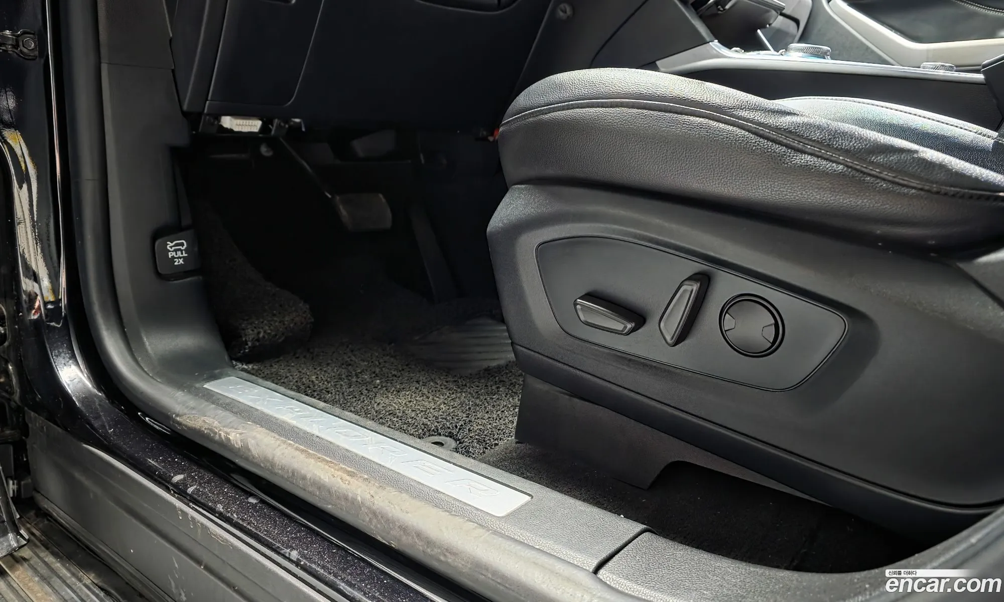 Ford Explorer 6th Gen 2021 1FM5K8FY7MNA04319 — 2