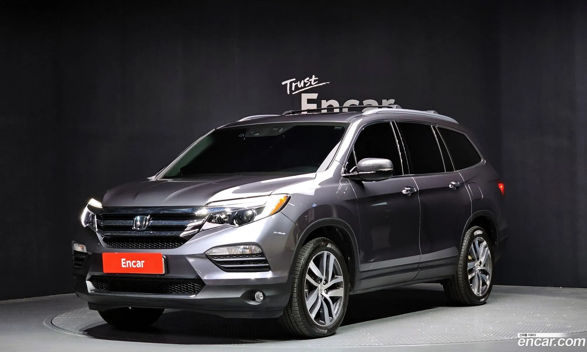 Honda Pilot 2017 5FNYF6850HB201137 — 7
