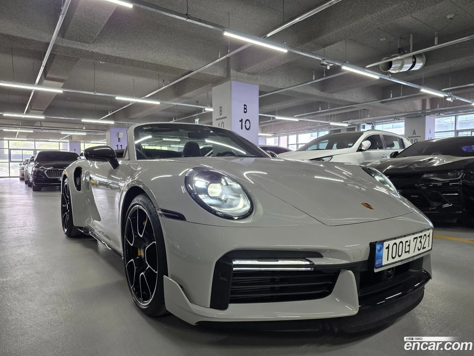 Porsche 911 2023 — 7