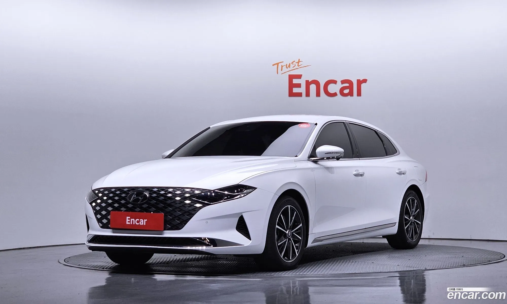 Hyundai Grandeur IG 2021 — 28