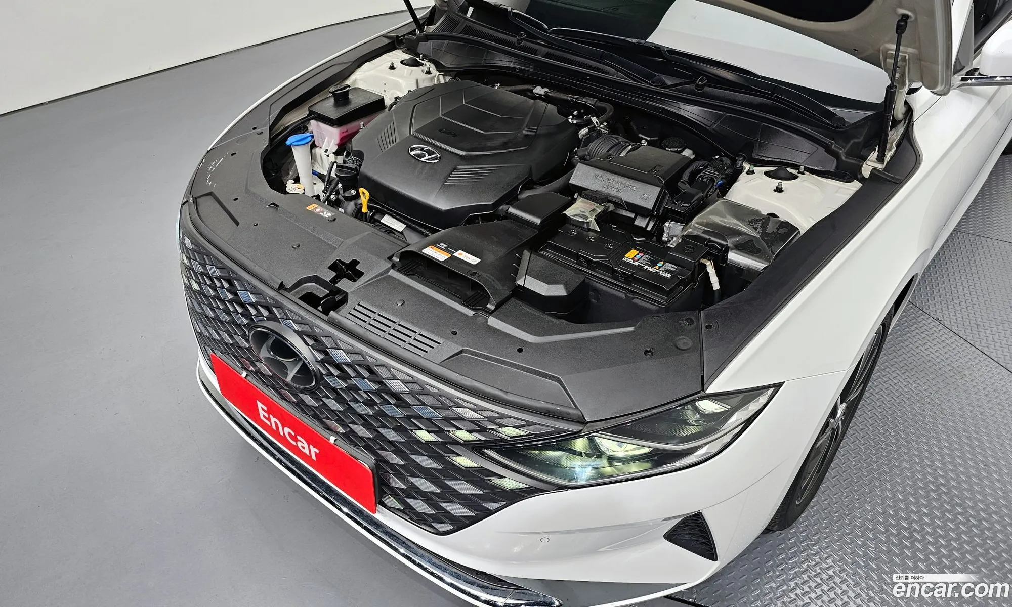 Hyundai Grandeur IG 2021 — 34