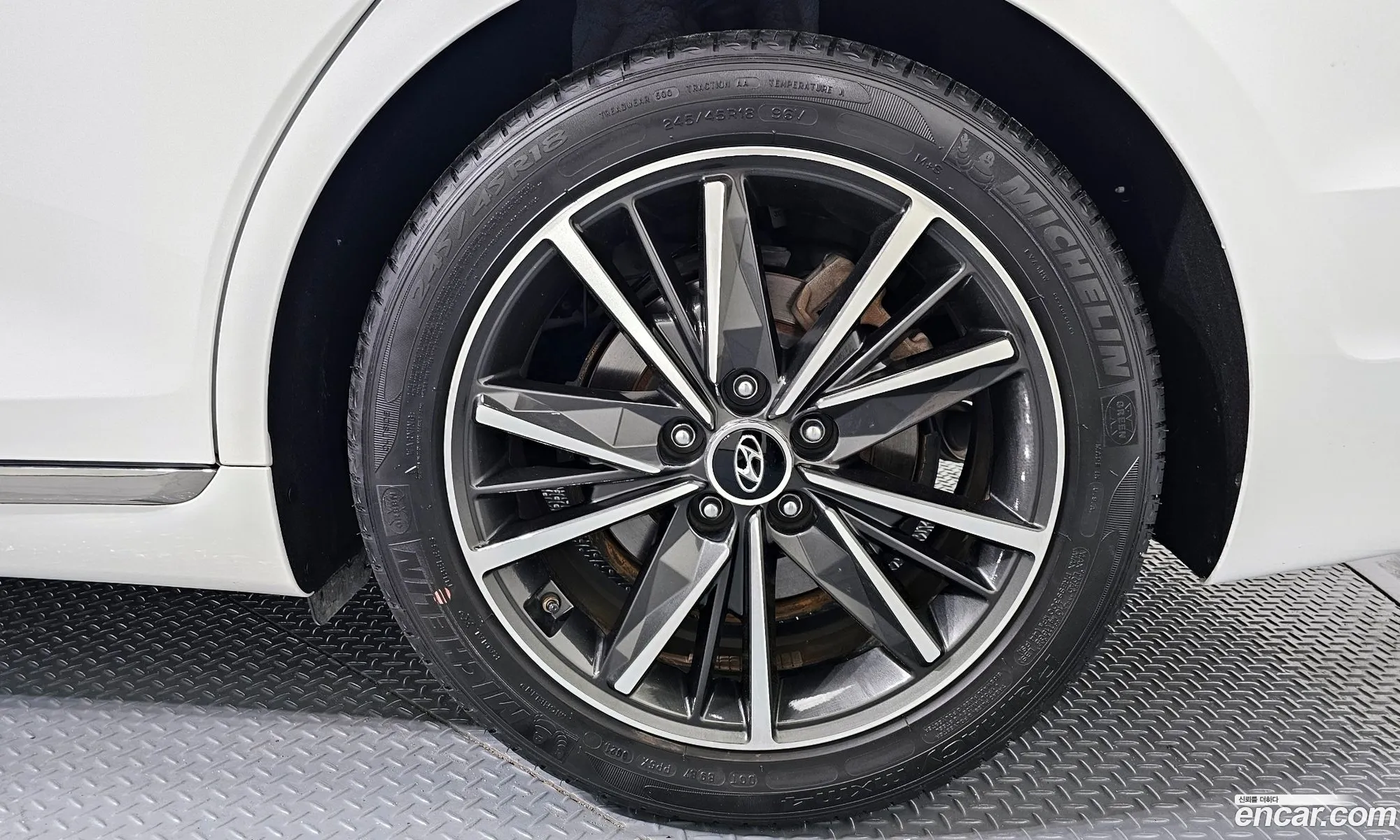 Hyundai Grandeur IG 2021 — 21