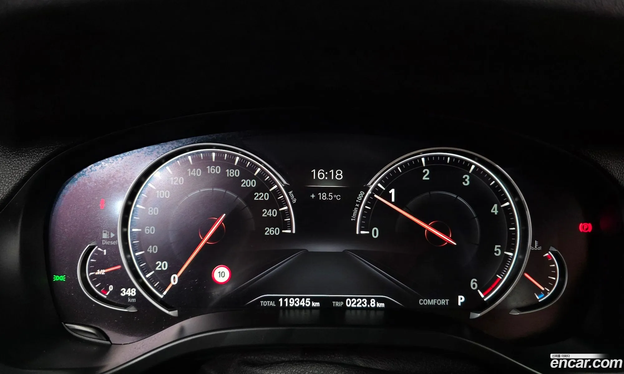 BMW X3 2019 WBAUZ3101KLD19660 — 28