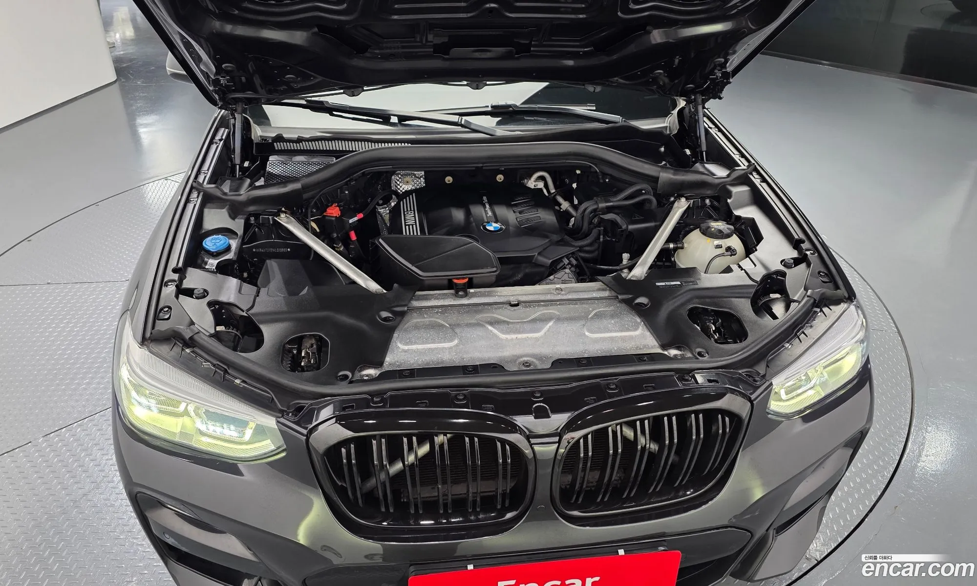 BMW X3 2019 WBAUZ3101KLD19660 — 23