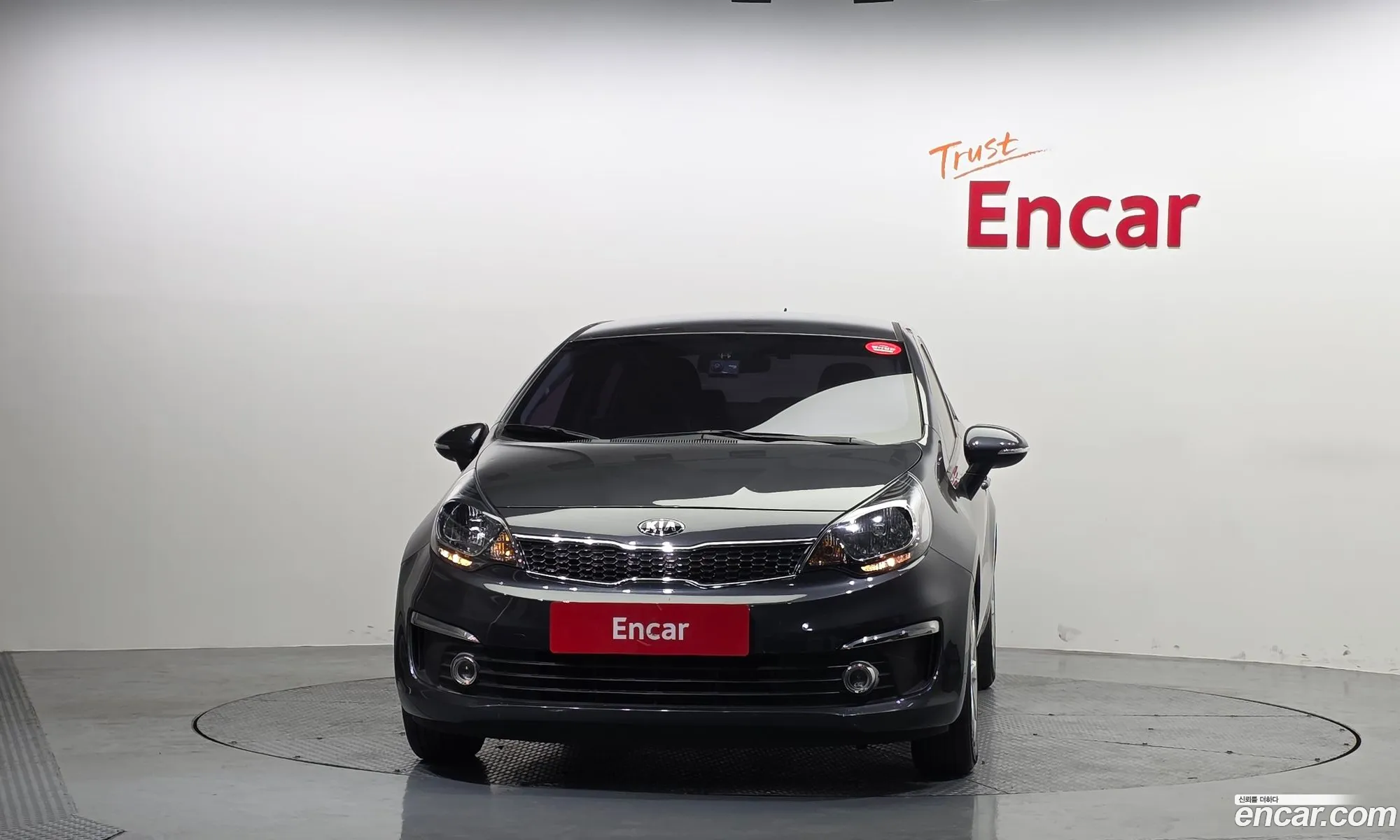Kia Pride 2015 — 30