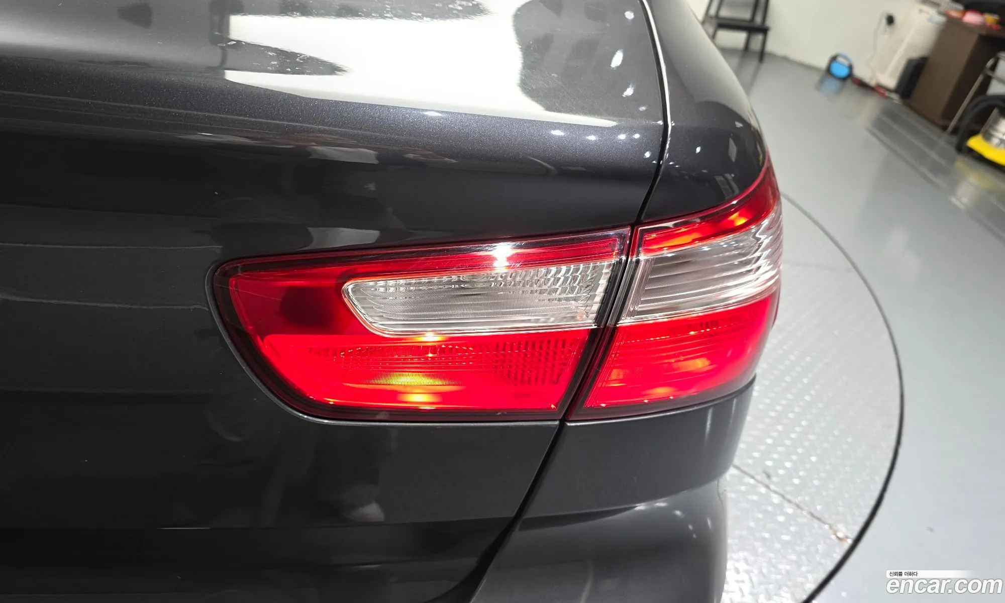 Kia Pride 2015 — 16