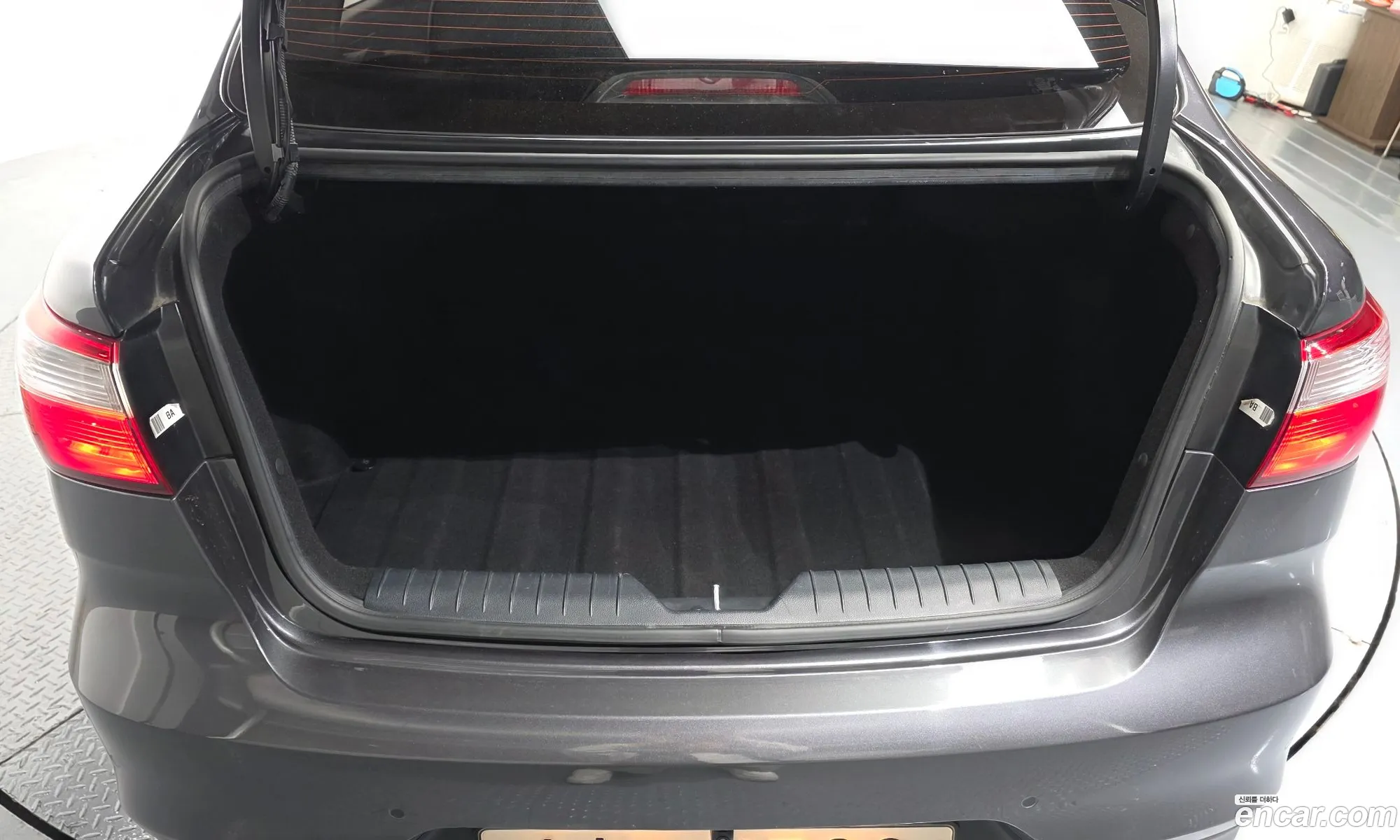 Kia Pride 2015 — 5