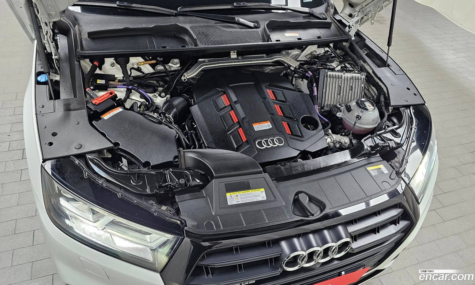 Audi SQ5 2020 WAUZZZFY2L2086884 — 24