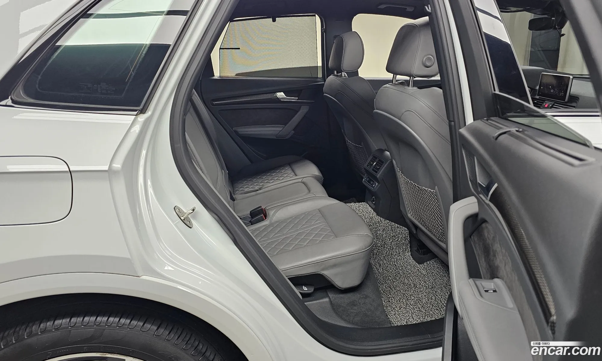 Audi SQ5 2020 WAUZZZFY2L2086884 — 20