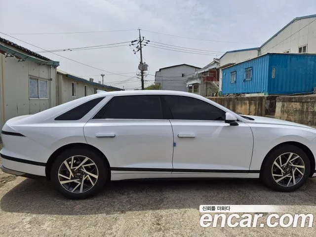 Hyundai Grandeur 2026 — 8