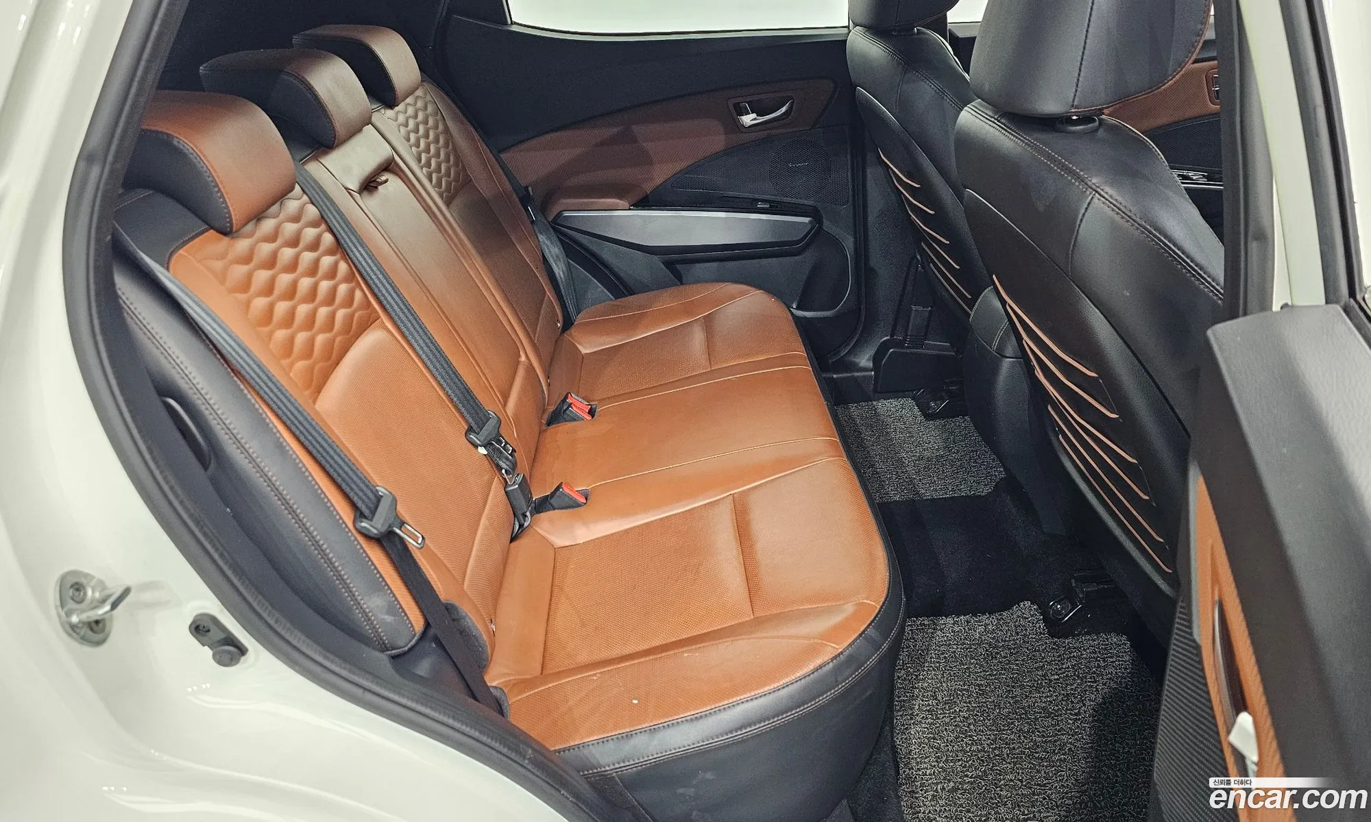 KG Mobility (SsangYong) Tivoli Armour 2017 — 15