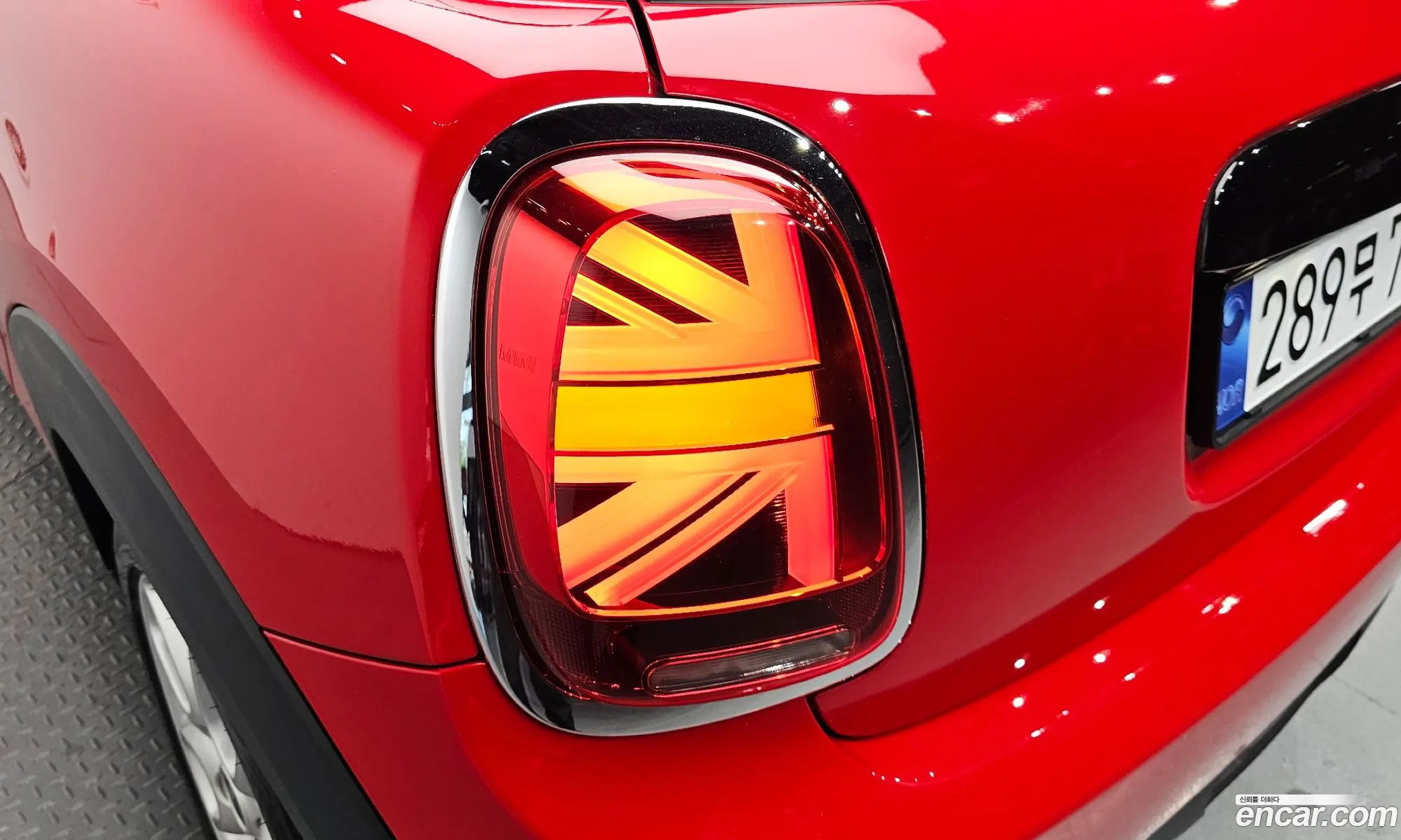 Mini Cooper 2021 WMWXR7101M2N90745 — 8