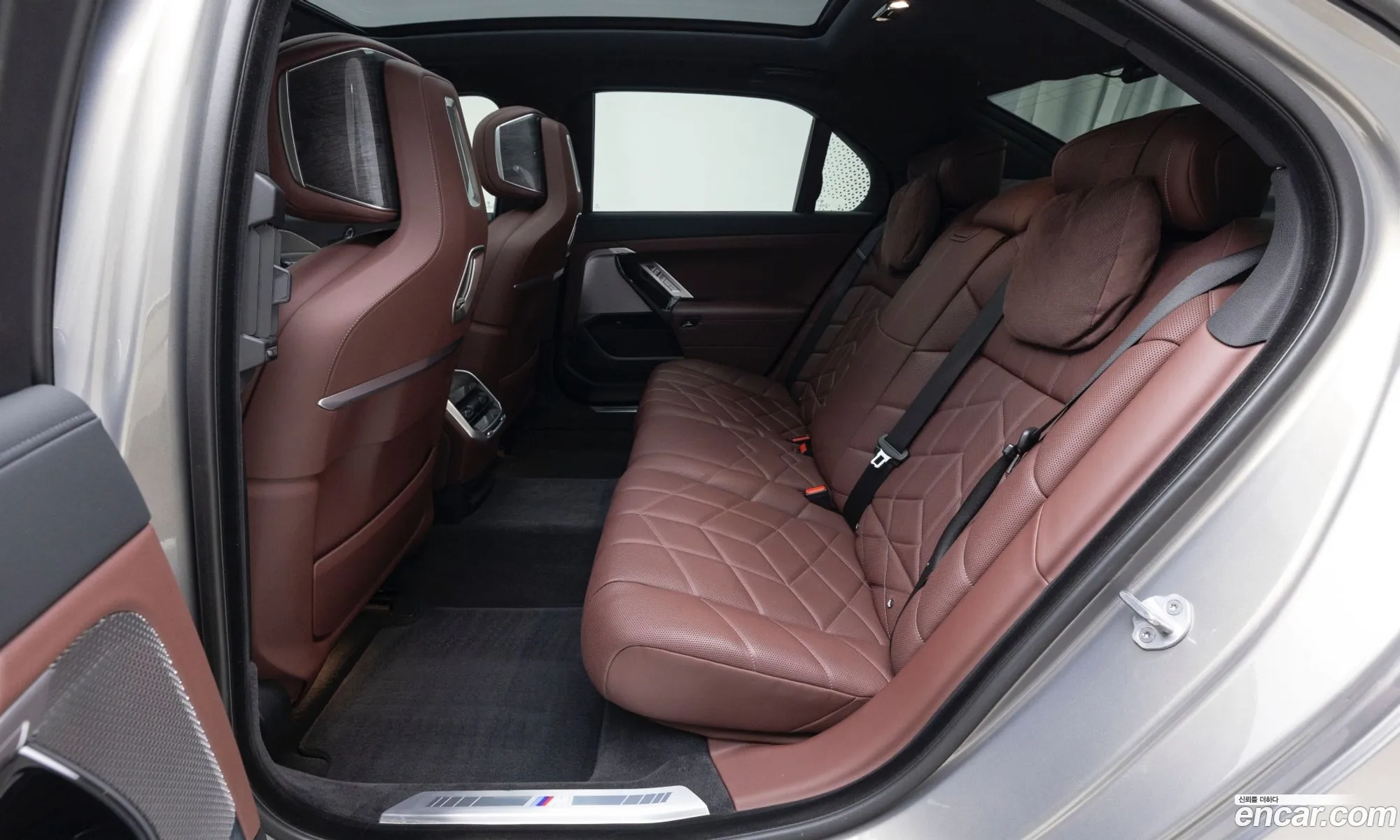 BMW 7 Series 2024 — 6
