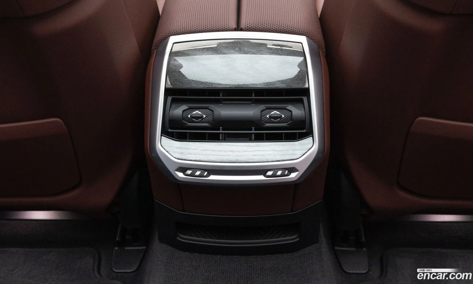 BMW 7 Series 2024 — 11