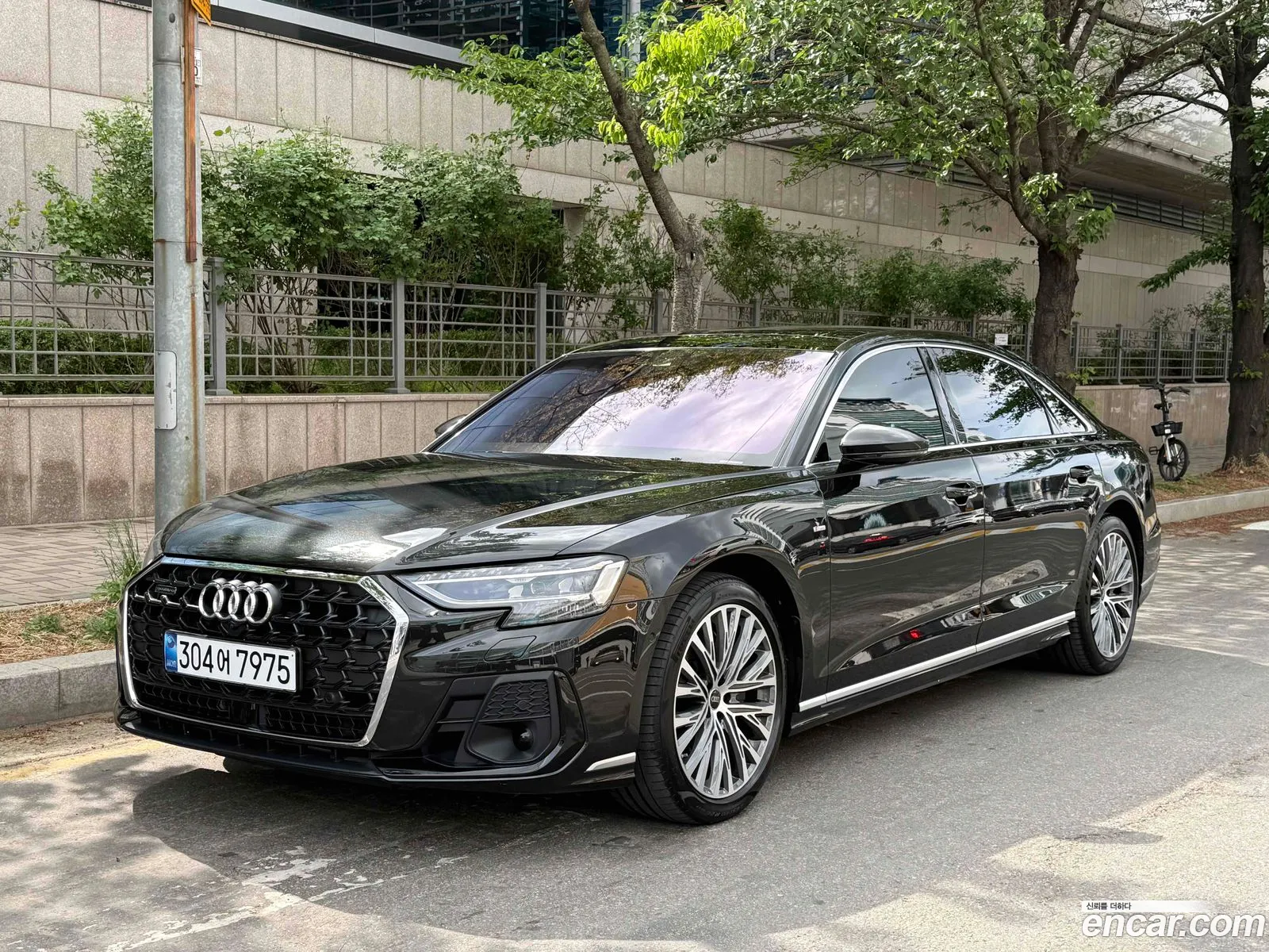 Audi A8 2023 — 4