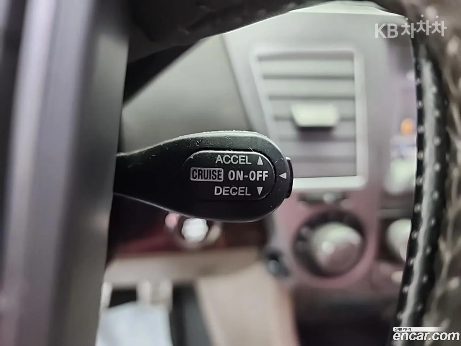 KG Mobility (SsangYong) Korando Turismo 2013 — 16