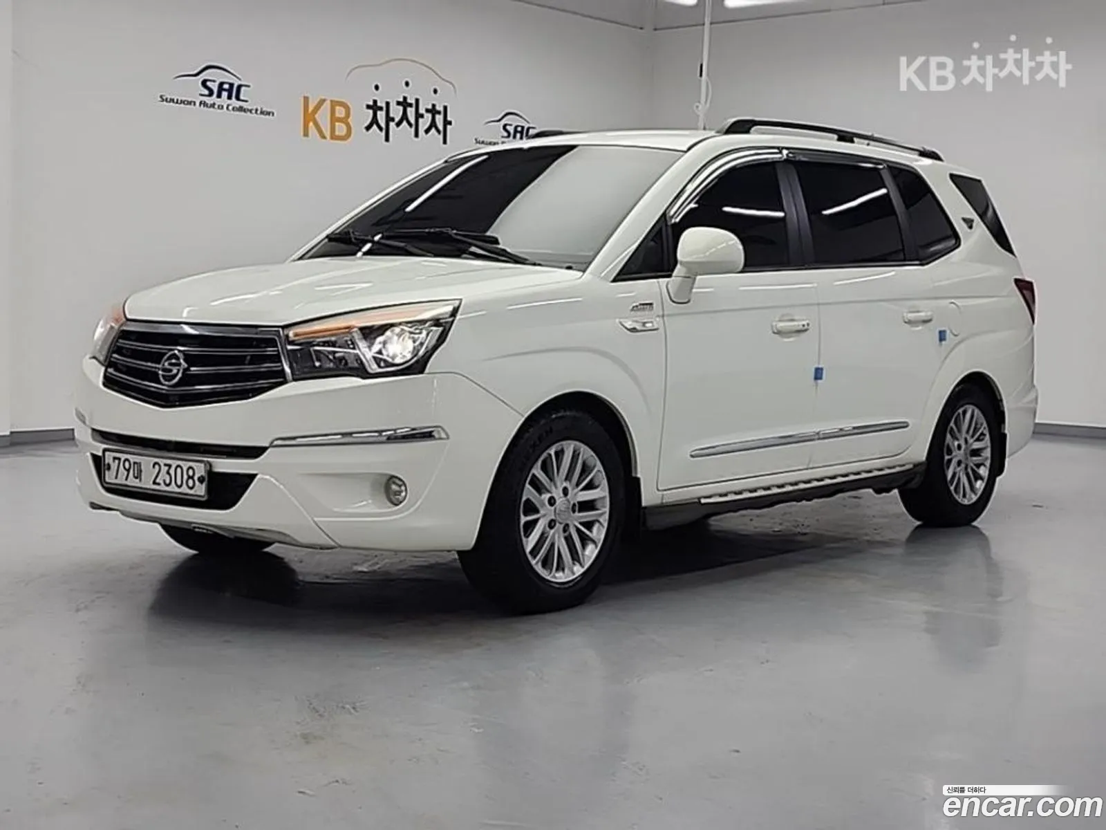 KG Mobility (SsangYong) Korando Turismo 2013 — 17