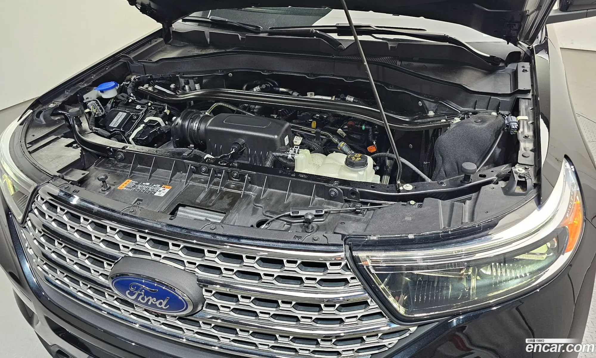 Ford Explorer 6th Gen 2023 1FMSK8FHXPGA39903 — 22