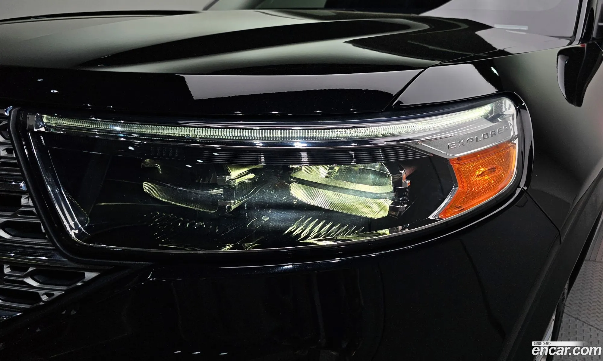 Ford Explorer 6th Gen 2023 1FMSK8FHXPGA39903 — 17
