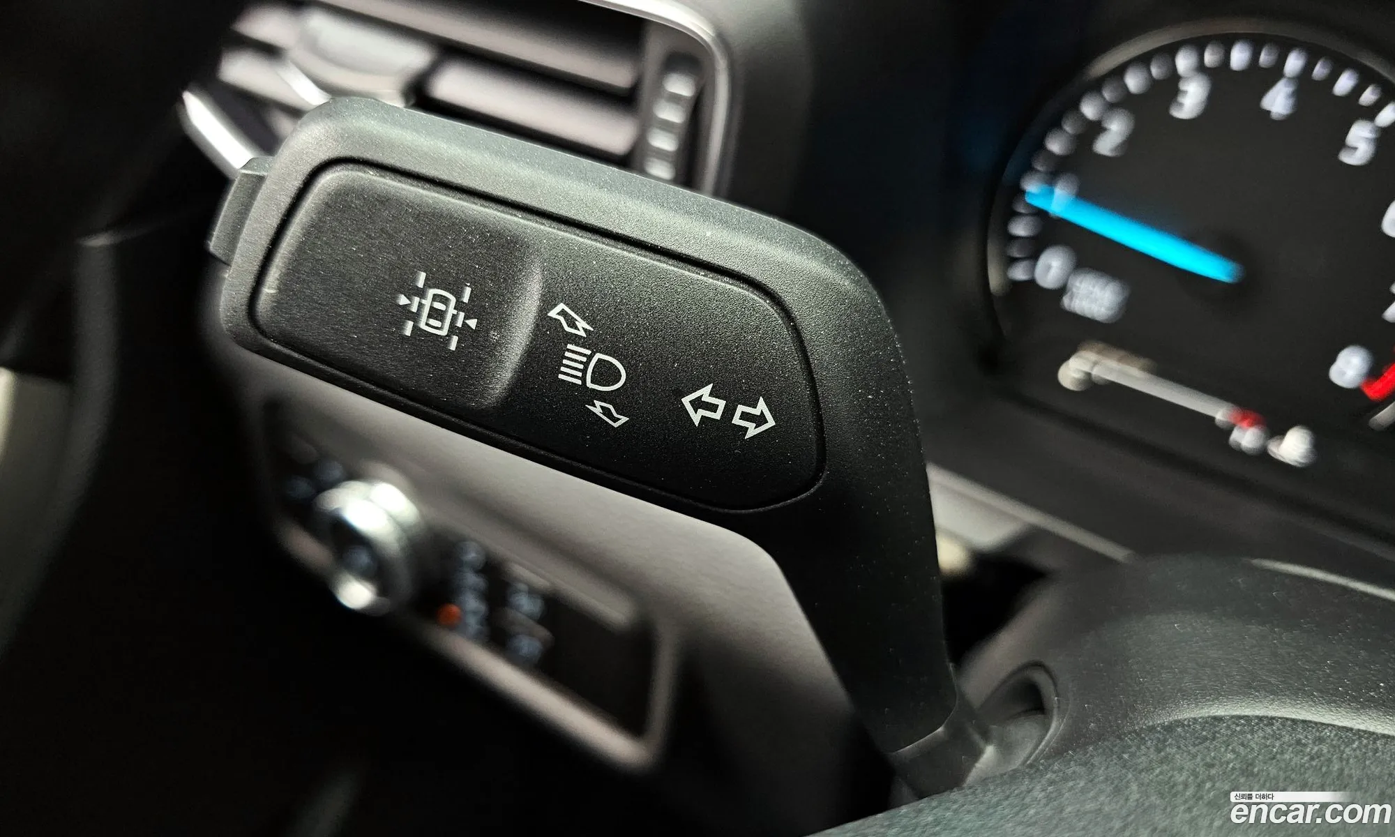 Ford Explorer 6th Gen 2023 1FMSK8FHXPGA39903 — 21