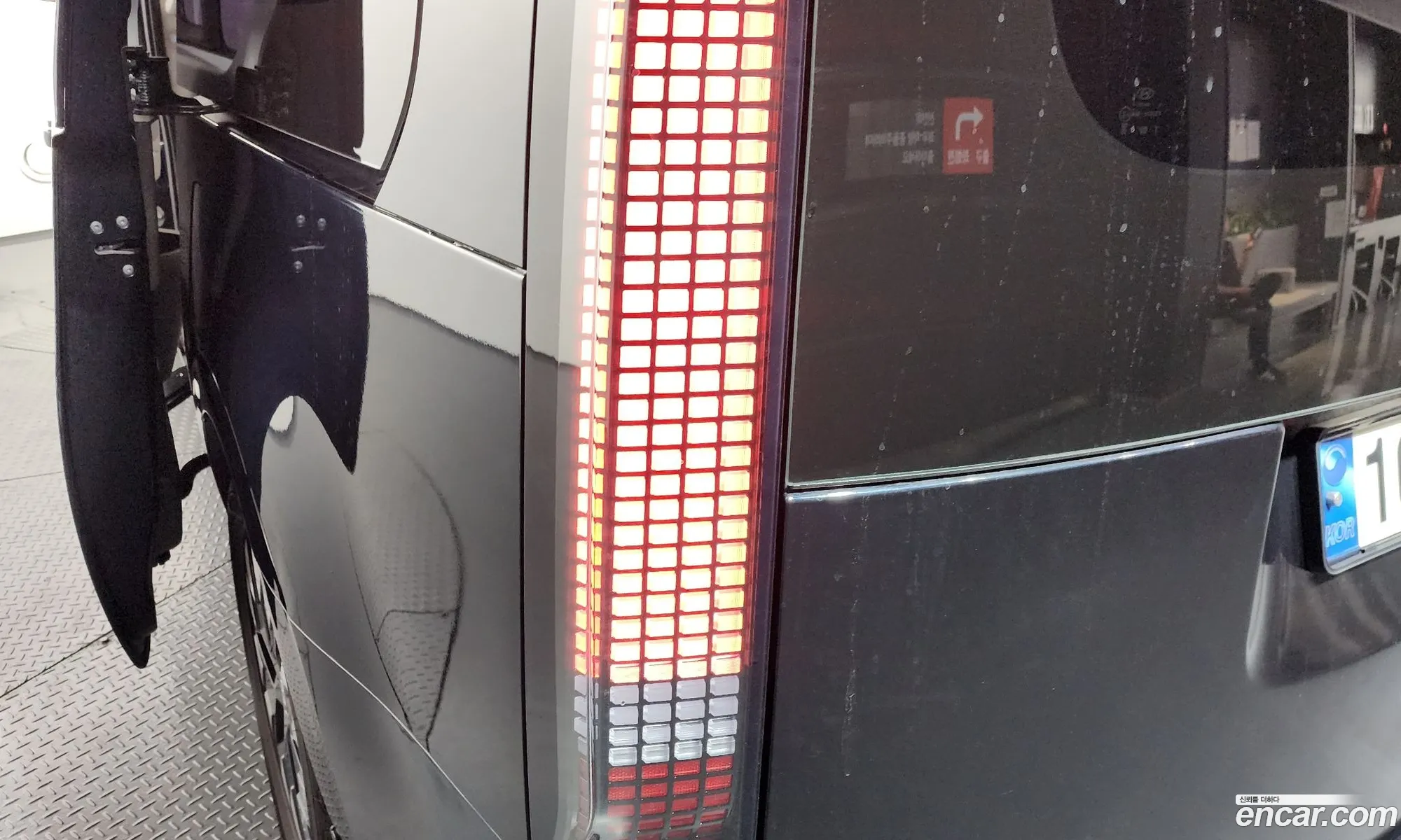 Hyundai Staria 2021 — 16