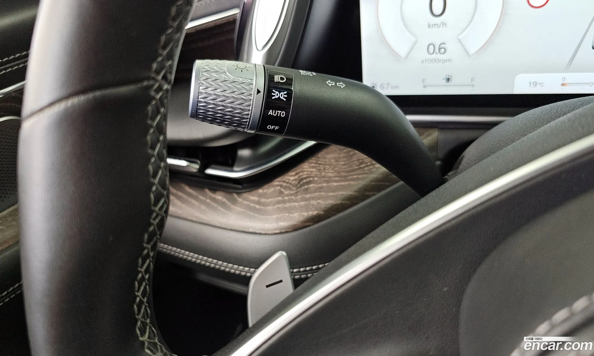 Genesis G90 2022 — 20