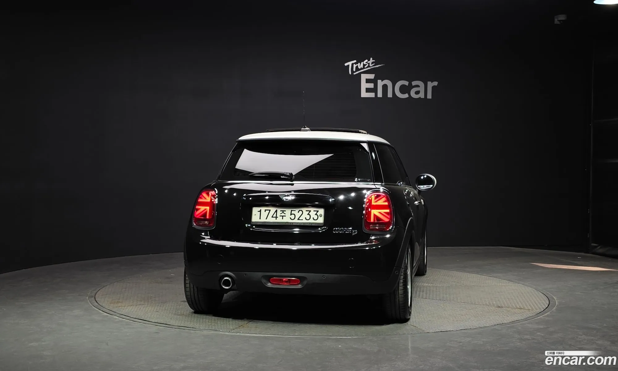Mini Cooper D 2019 — 22