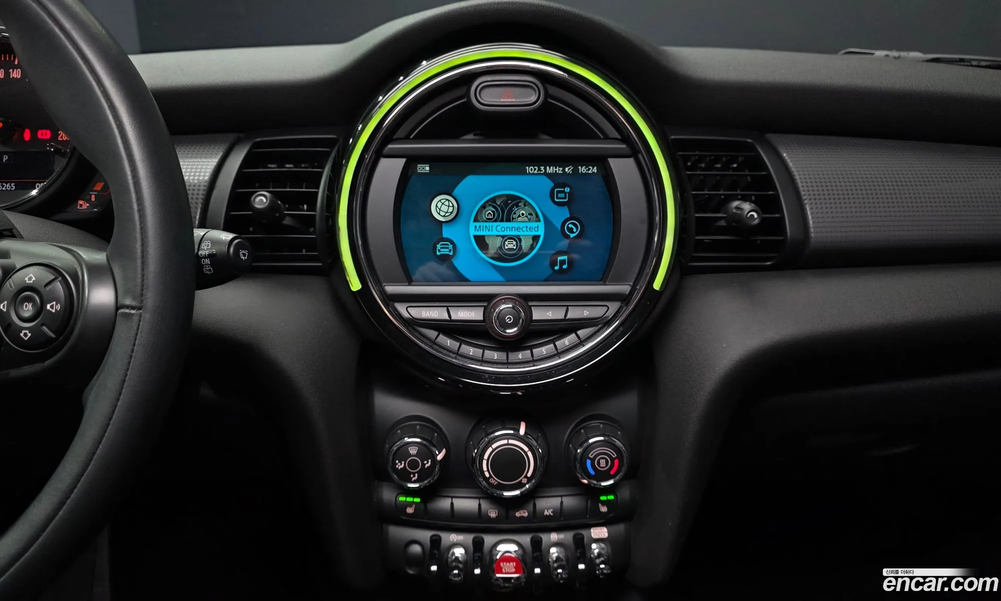 Mini Cooper D 2019 — 30