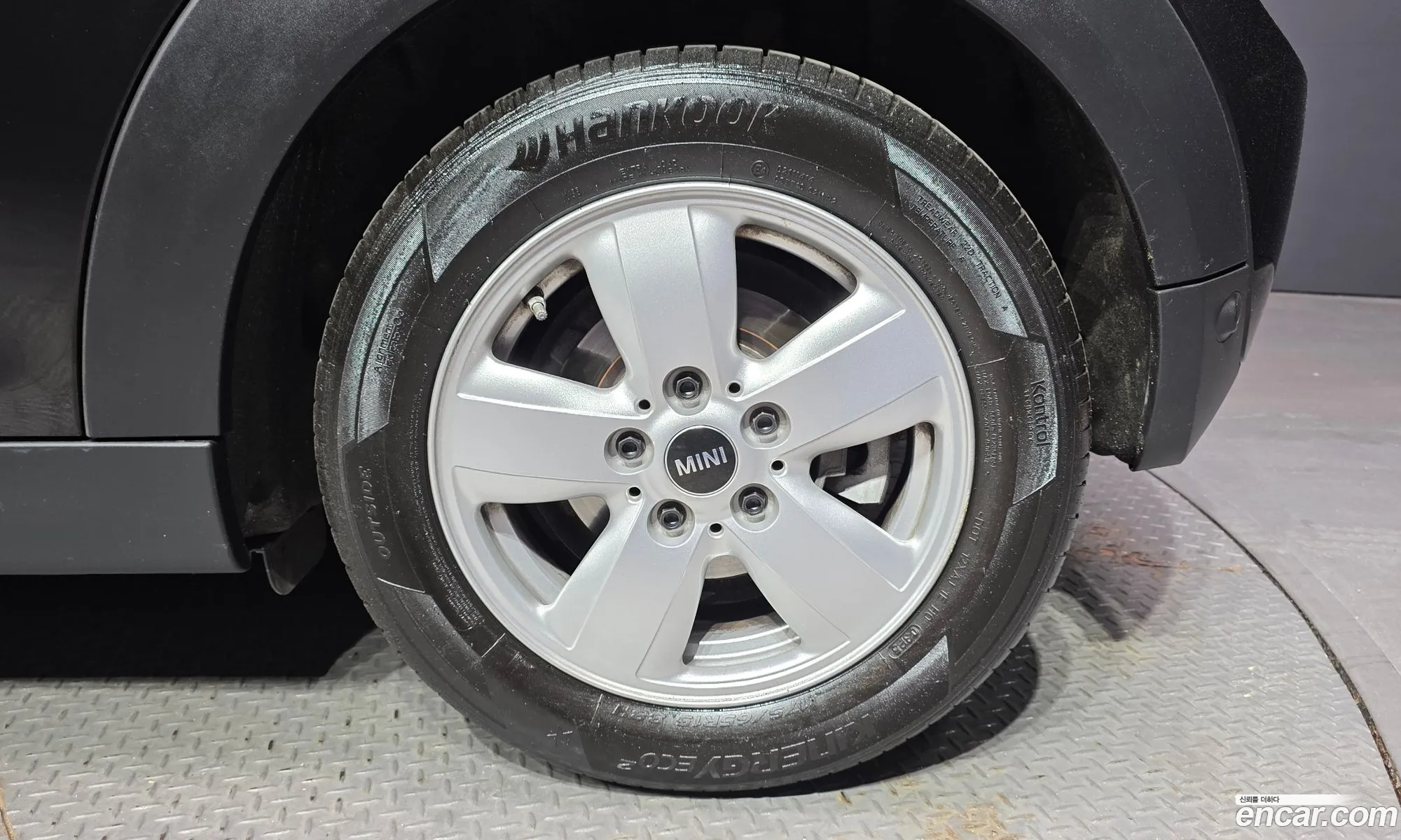 Mini Cooper D 2019 — 26