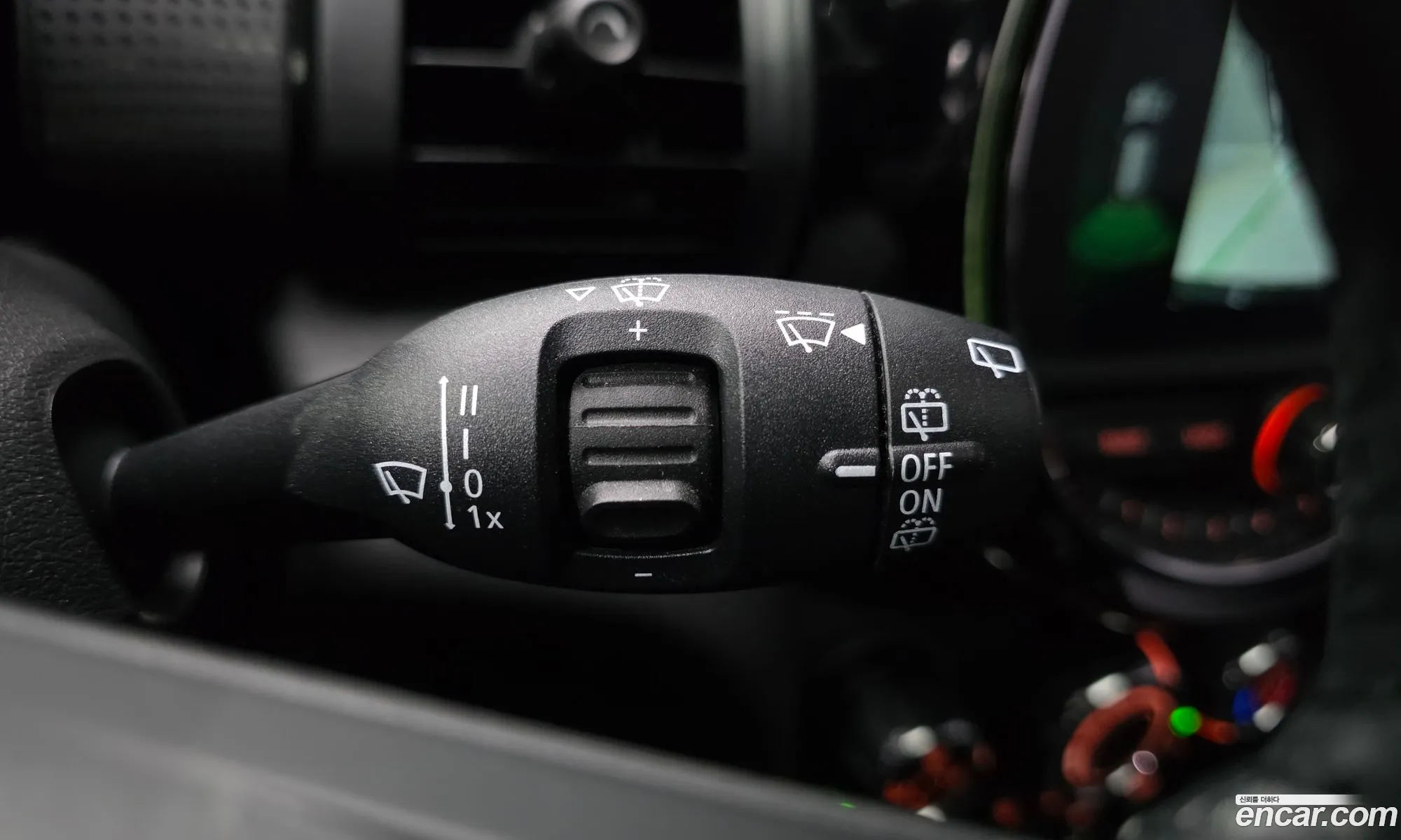 Mini Cooper D 2019 — 24