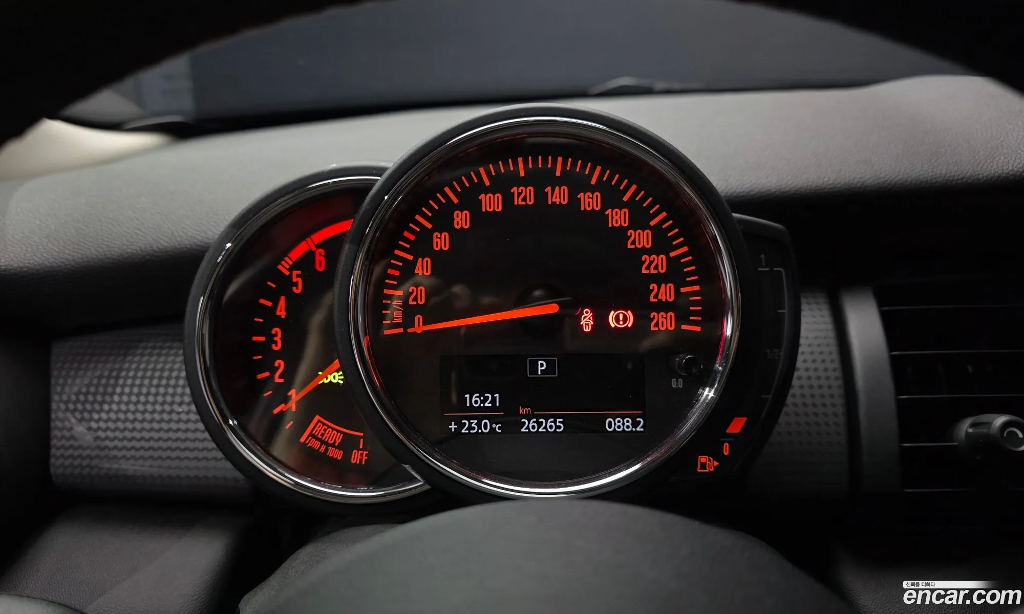 Mini Cooper D 2019 — 9